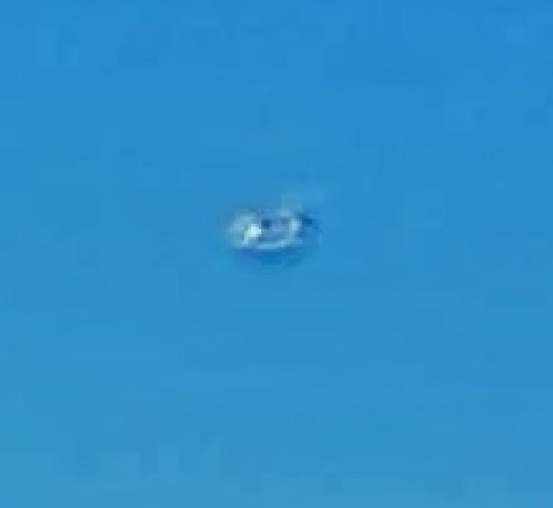 Un ufo vola nel cielo di Imperia: lo vedete? La foto che cambia le vostre certezze