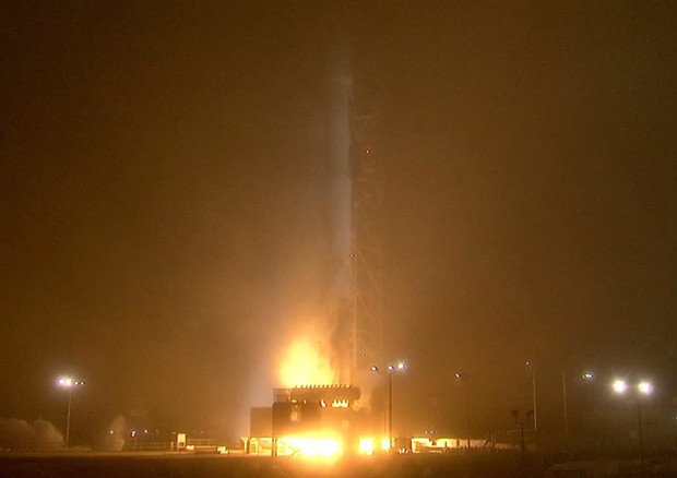Il lancio del razzo Atlas 5 dalla base californiana di Vandenberg, porta in orbita la missione InSight della Nasa diretta a Marte (Fonte: NASA TV) RIPRODUZIONE RISERVATA © Copyright ANSA/Ansa