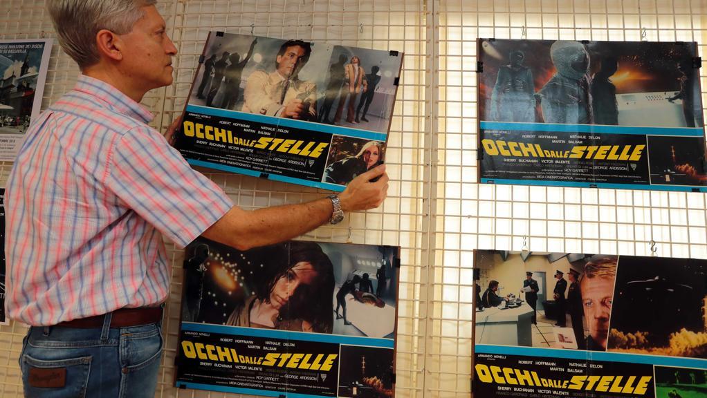 Paolo Toselli sta allestendo una mostra sugli Ufo che si inaugura venerdì 7 settembre ad Alessandria al museo della Gambarina